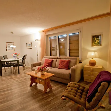 Haus Bodmen C, Anemone *