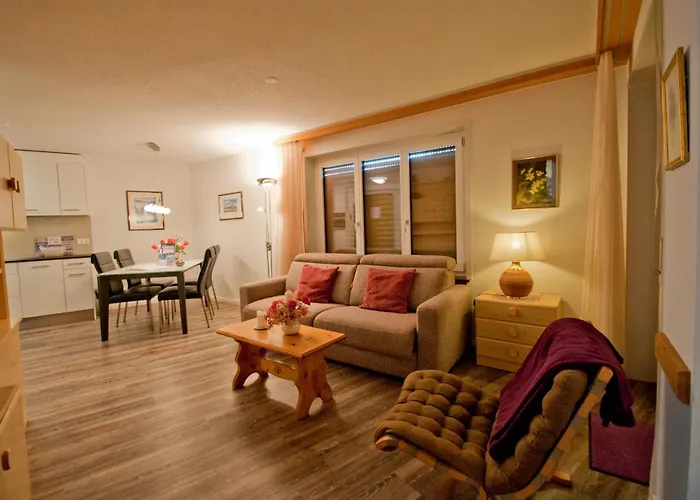 Haus Bodmen C, Anemone *