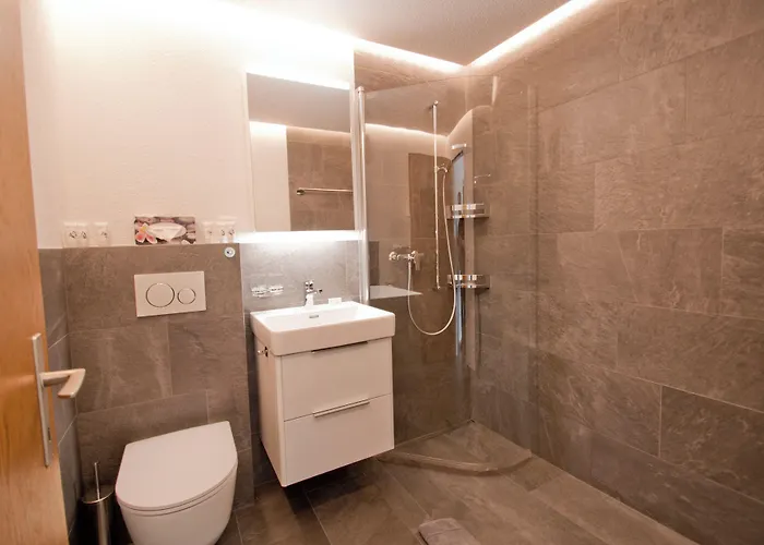 Apartment Haus Bodmen C, Anemone Zermatt