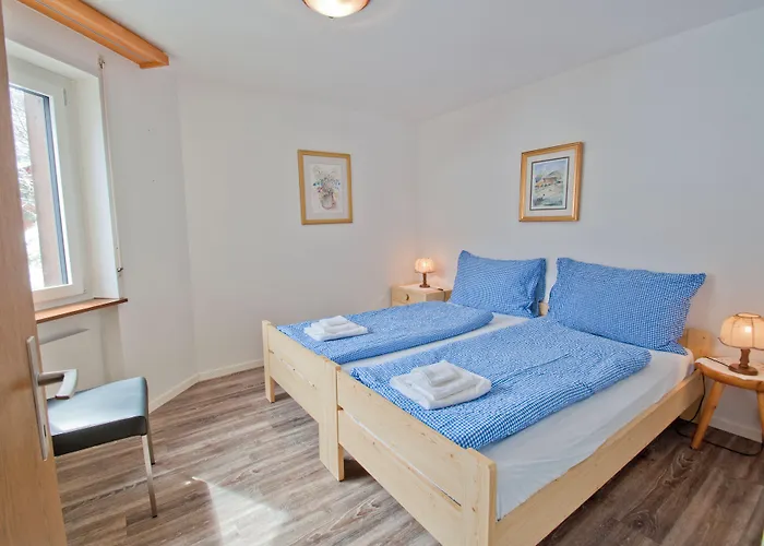 Apartment Haus Bodmen C, Anemone *